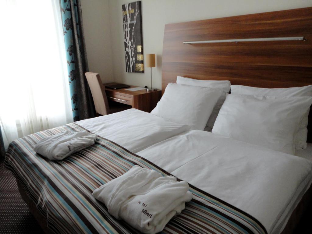 Albert Premier Hotel Bagnoles de l'Orne Normandie Room photo